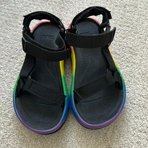 Teva XLT AMPSOLE pride